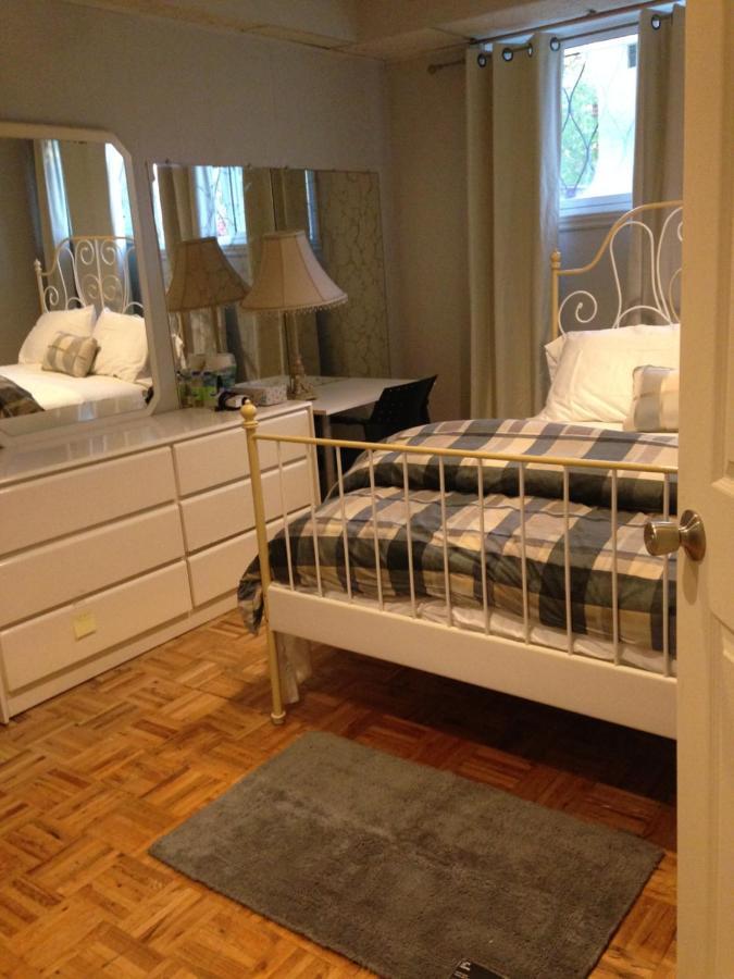 Montreal Accommodation Near Downtown Kültér fotó